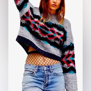 FREE PEOPLE
I Heart You Cropped Sweater
Size Small w FLAW